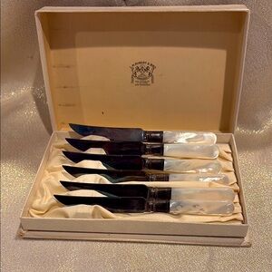 Vintage LH Auburt & sons Mother of Pearl Knives